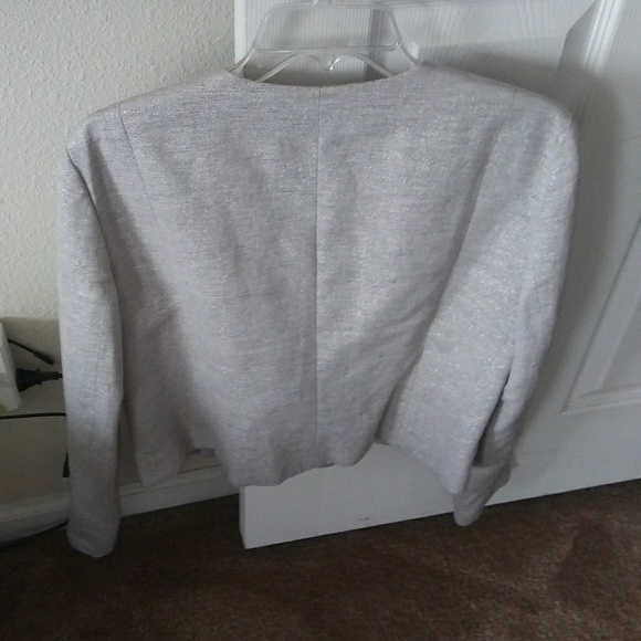 Jacket - Picture 2 of 3